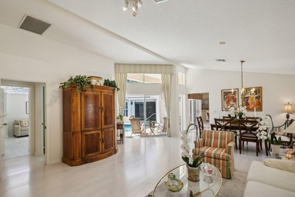 Chandelier, Dining room, Interior, Living room, Wood Texture Flooring
