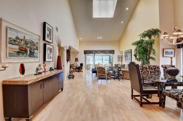 Dining room, Interior, Living room, Recessed Lighting, Wood Texture Flooring
