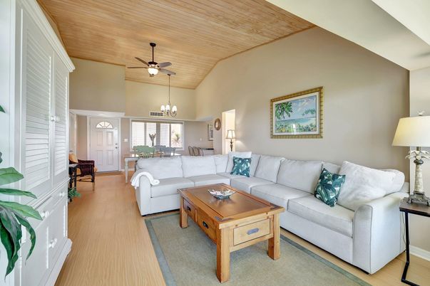 Interior, Living room, Pendant Lights, Wooden Ceilings, Wood Texture Flooring