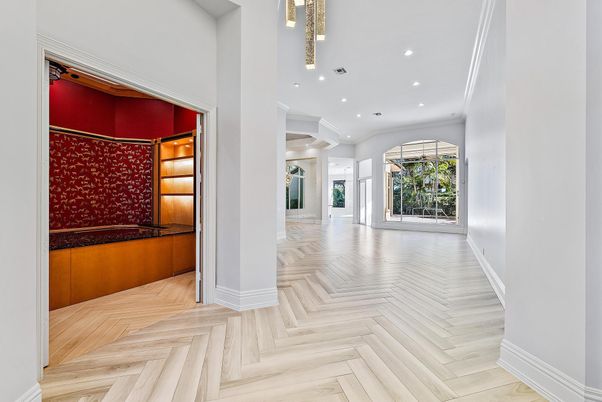 Interior, Pendant Lights, Recessed Lighting, Wine Storage, Wood Texture Flooring