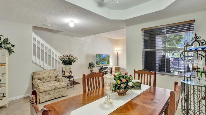 Dining room, Interior