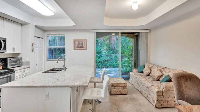Interior, Kitchen, Living room, Stainless Steel Appliances