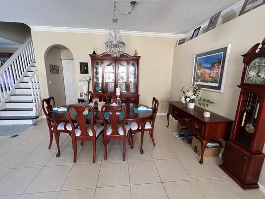 Dining room, Interior