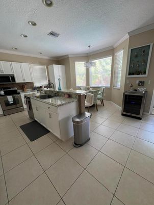 Chandelier, Dining room, Interior, Kitchen, Recessed Lighting