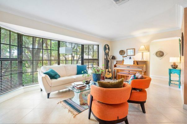 Interior, Living room, Piano
