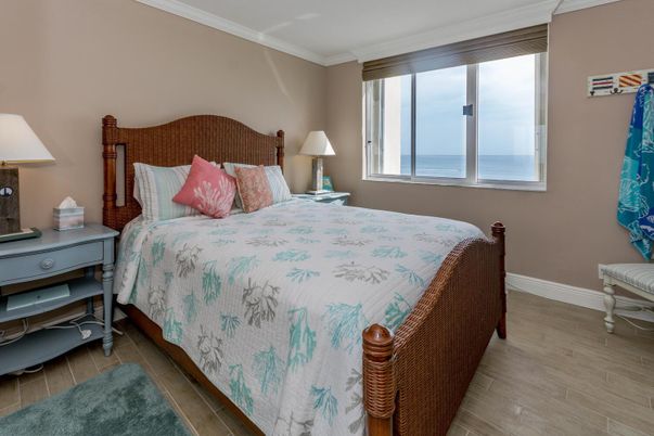 Bedroom, Interior, Water, Wood Texture Flooring