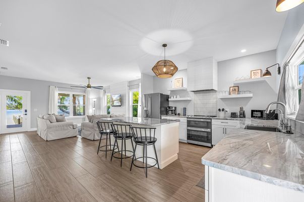 Interior, Kitchen, Living room, Pendant Lights, Recessed Lighting, Wood Texture Flooring
