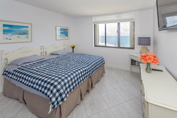 Bedroom, Interior, Marble, Water