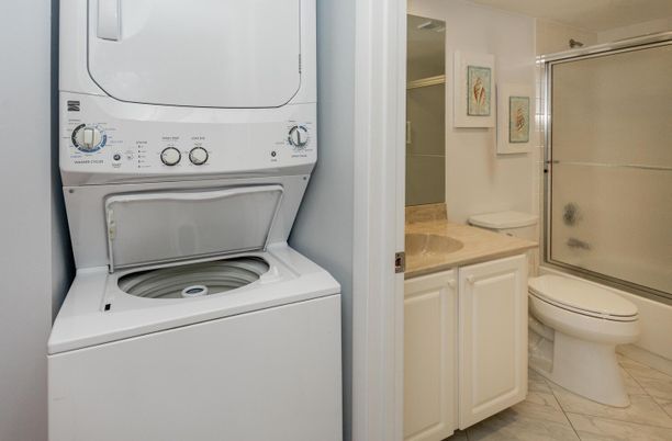Bathroom, Interior, Utility Closets, Washer