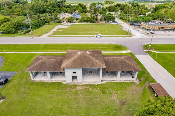 Exterior, Drone