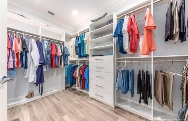 Interior, Recessed Lighting, Walk-in Closets, Wood Texture Flooring