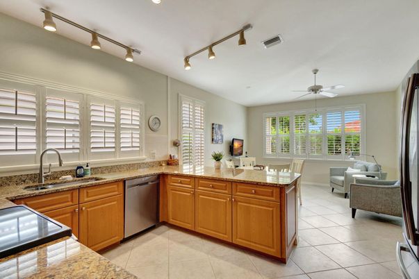 Dining room, Interior, Kitchen, Living room