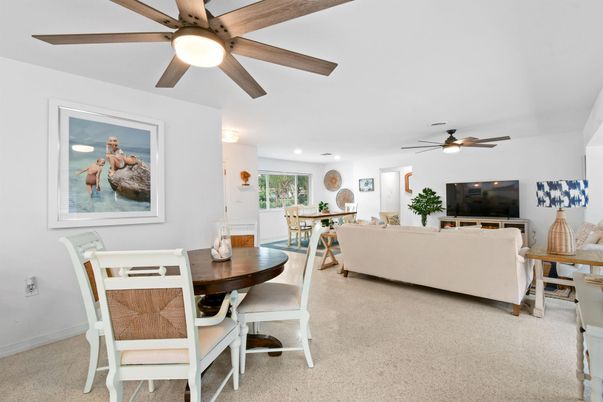 Dining room, Interior, Living room, Recessed Lighting