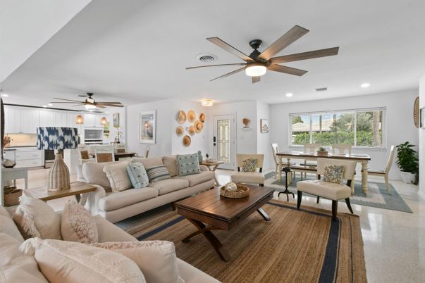 Dining room, Interior, Kitchen, Living room, Recessed Lighting