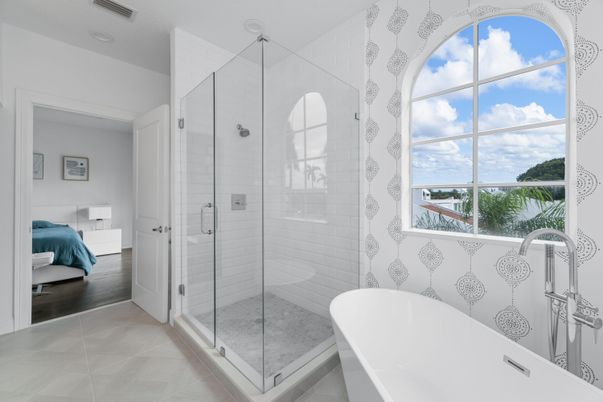 Bathroom, Bedroom, Free Standing Baths, Glass Shower, Interior