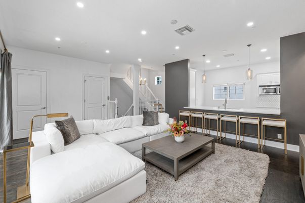 Interior, Kitchen, Living room, Pendant Lights, Recessed Lighting