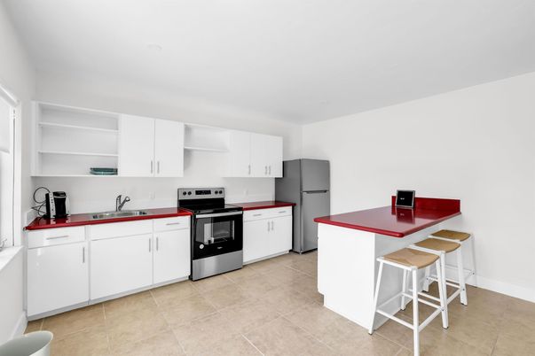 Interior, Kitchen, Stainless Steel Appliances