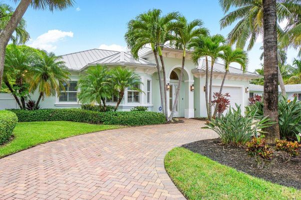 Attached, Backyard, Exterior, Facade, Spanish Mediterranean