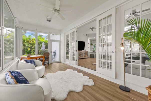 Interior, Living room, Sun Room, Wood Texture Flooring