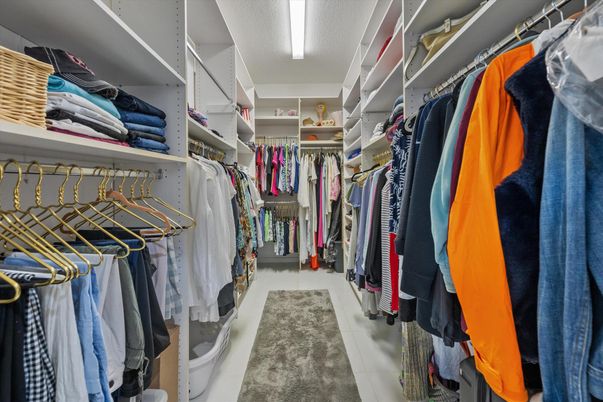 Interior, Walk-in Closets