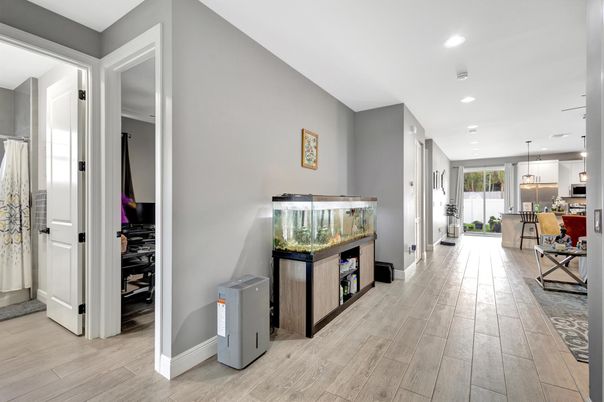 Interior, Pendant Lights, Recessed Lighting, Wood Texture Flooring