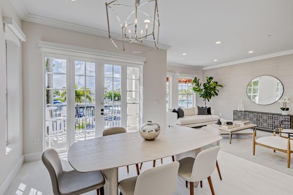 Chandelier, Dining room, Interior, Living room, Recessed Lighting