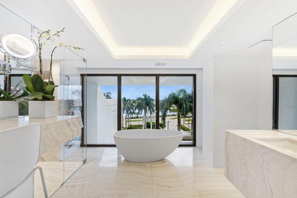 Bathroom, Dual Sink Vanities, Free Standing Baths, Glass Shower, Interior, Recessed Lighting