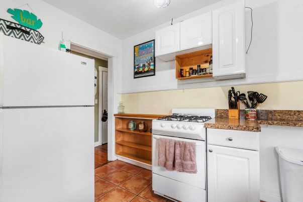 Interior, Kitchen