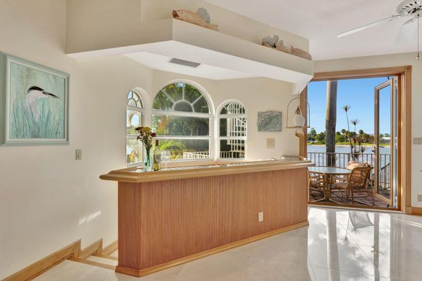 Interior, Water