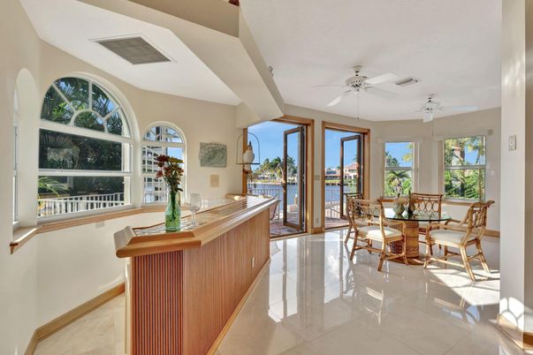Dining room, Interior, Water