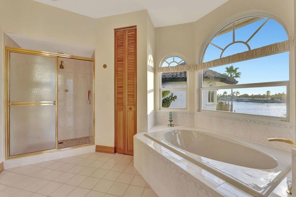 Bathroom, Glass Shower, Interior, Water