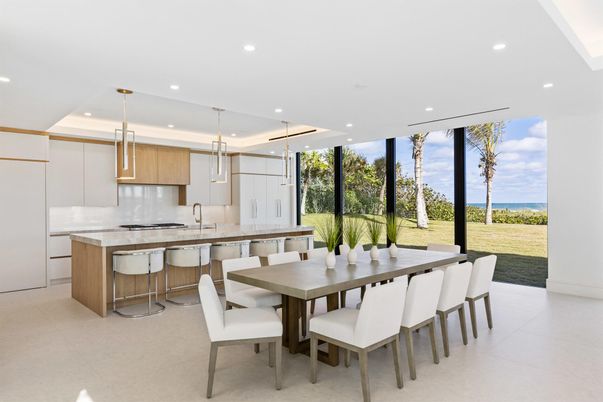 Dining room, Interior, Kitchen, Pendant Lights, Recessed Lighting, Stainless Steel Appliances, Water
