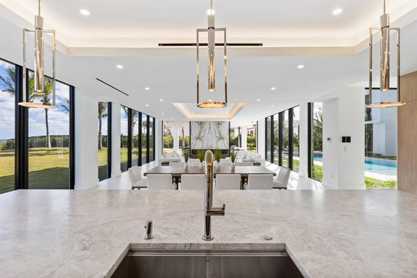 Dining room, Interior, Kitchen, Pendant Lights, Recessed Lighting