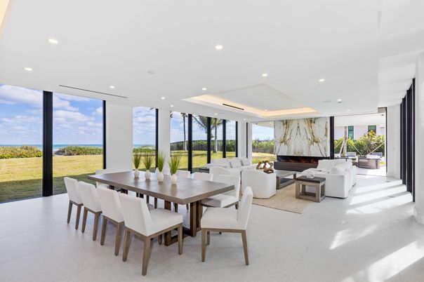 Dining room, Interior, Living room, Recessed Lighting