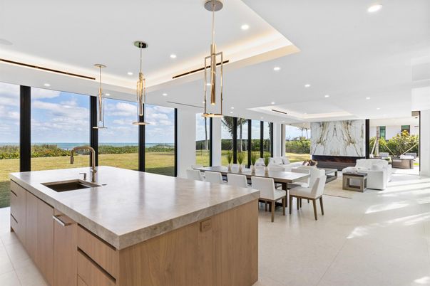 Dining room, Interior, Kitchen, Pendant Lights, Recessed Lighting, Water