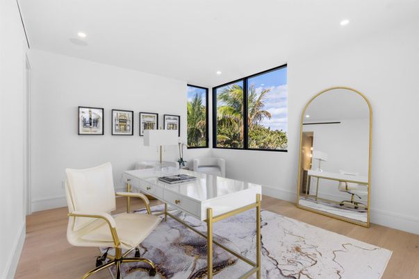 Home Office, Interior, Recessed Lighting, Wood Texture Flooring