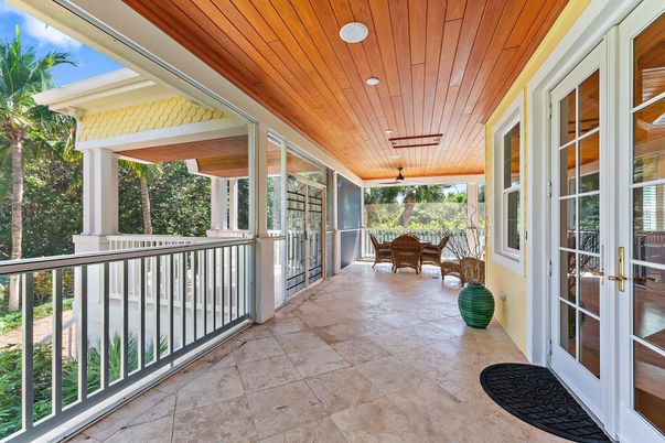 Exterior, Sun Room, Wooden Ceilings