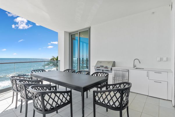Dining room, Exterior, Interior, Water