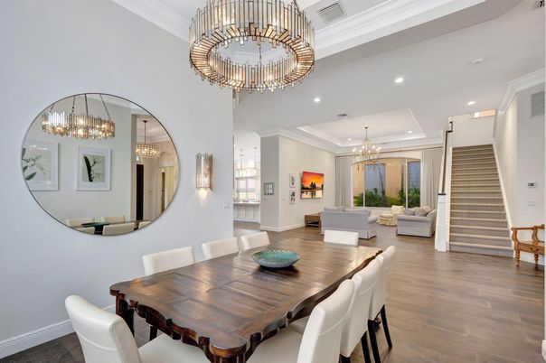 Chandelier, Dining room, Interior, Living room, Pendant Lights, Recessed Lighting, Wood Texture Flooring
