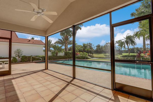 Interior, Pool, Sun Room