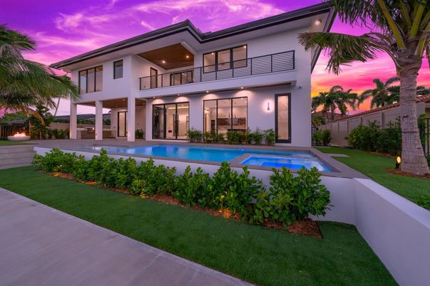 Backyard, Exterior, Pool