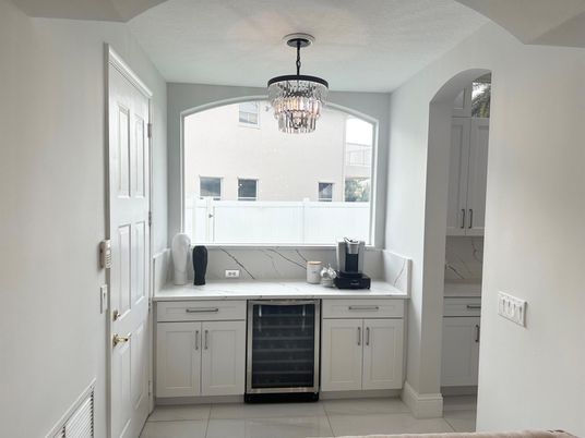 Chandelier, Interior, Kitchen, Marble Walls