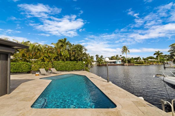Exterior, Pool, Water