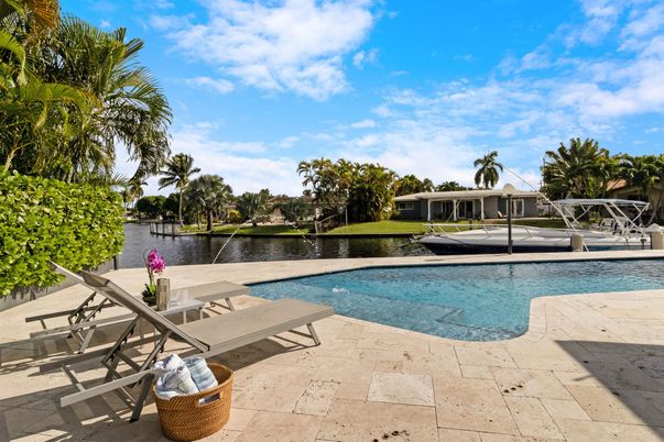 Exterior, Pool, Water
