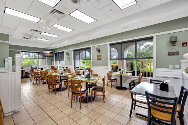 Dining room, Interior, Recessed Lighting