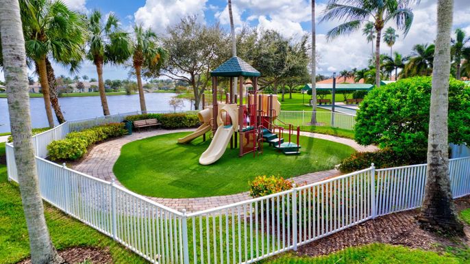 Exterior, Playground, Water