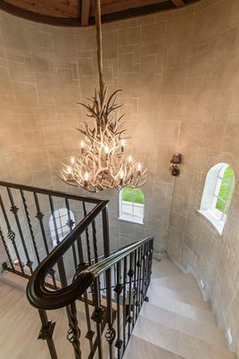 Chandelier, Interior