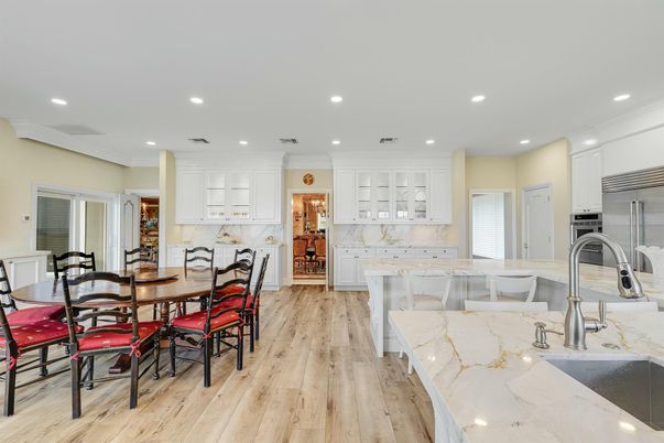 Dining room, Interior, Kitchen, Recessed Lighting, Wood Texture Flooring