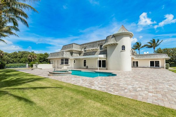 Backyard, Exterior, Pool