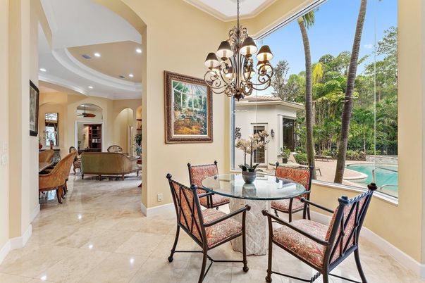 Chandelier, Dining room, Interior, Living room, Recessed Lighting